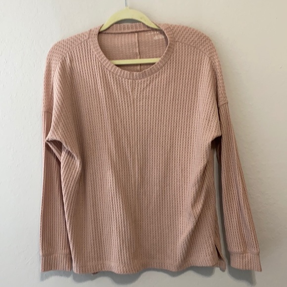American Eagle Outfitters Tops - American Eagle Waffle Knit Thermal Long Sleeve Shirt